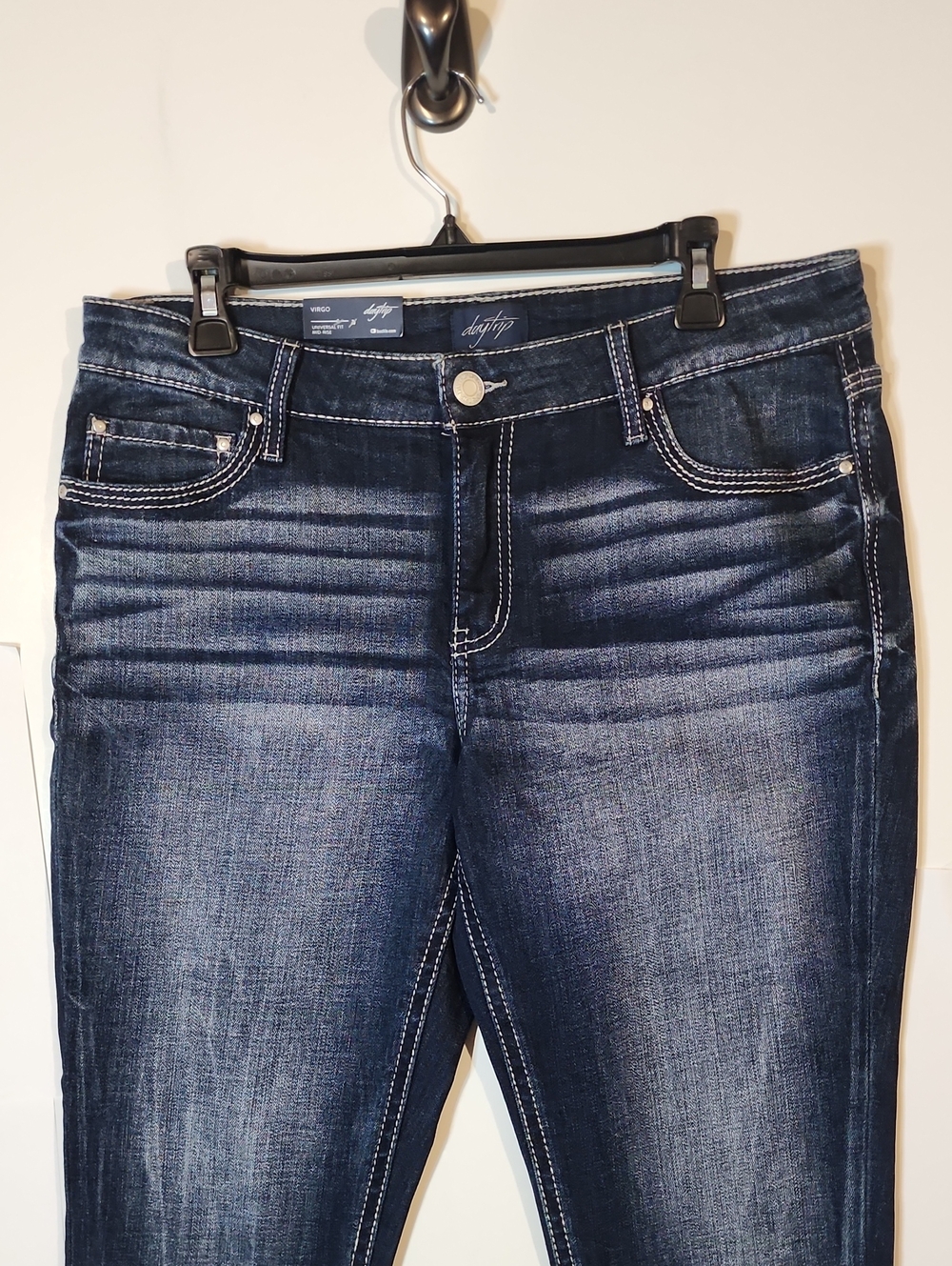 Daytrip Virgo Cropped Jeans NWT Size 31 - Picture 2 of 10